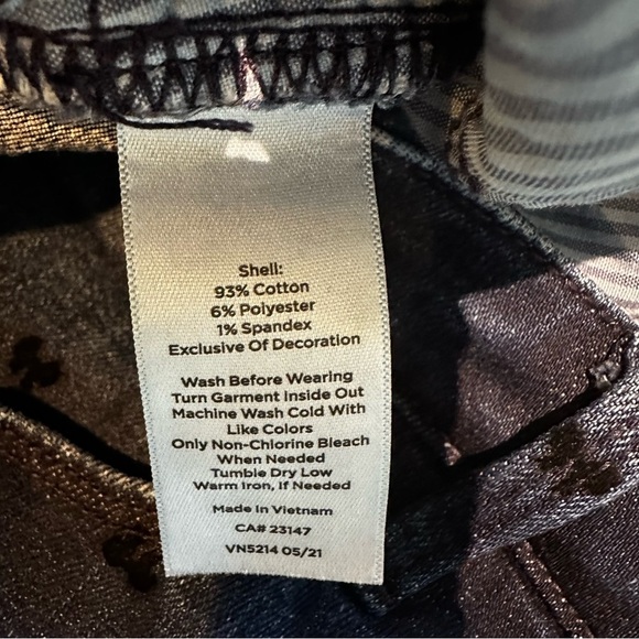 Talbots Women’s Plus Size Jeggings 22 Dark Denim Wash Flocked Black Bows Detail - Picture 5 of 11